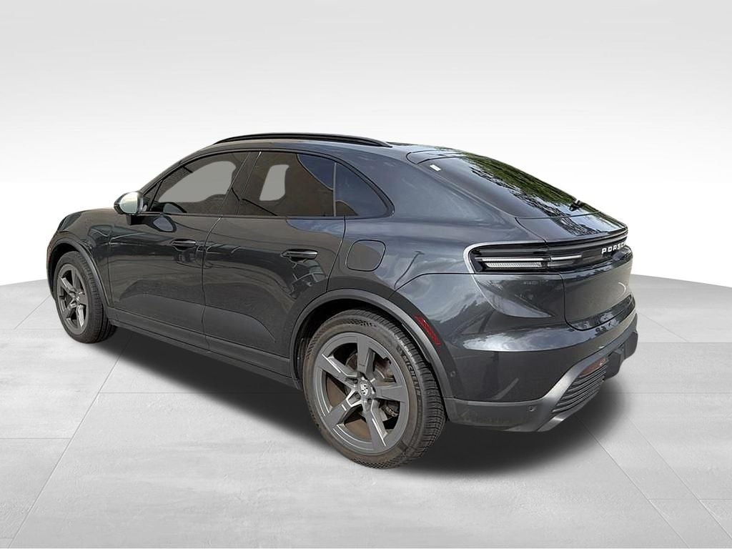 2025 Porsche Macan Electric Base