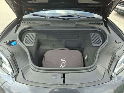 2025 Porsche Macan Electric Base