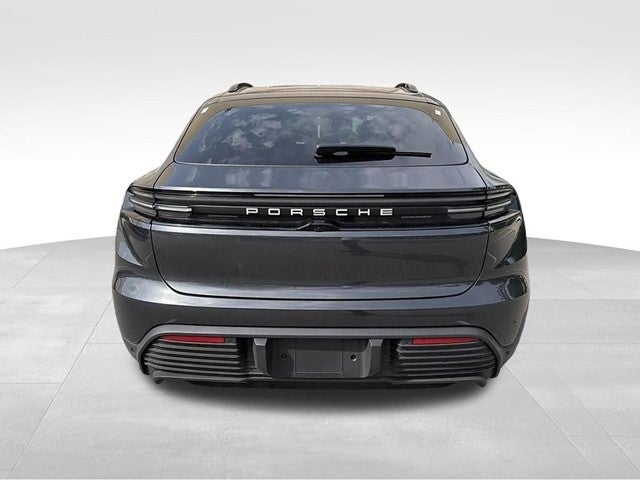 2025 Porsche Macan Electric Base