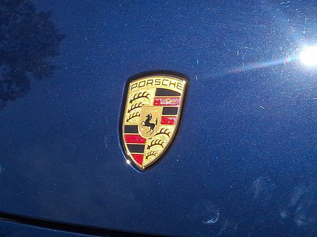 2021 Porsche Cayenne E-Hybrid Base