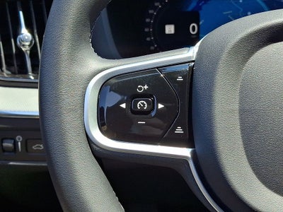2022 Volvo XC60 Recharge Plug-In Hybrid T8 R-Design