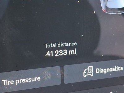 2022 Volvo XC60 Recharge Plug-In Hybrid T8 R-Design