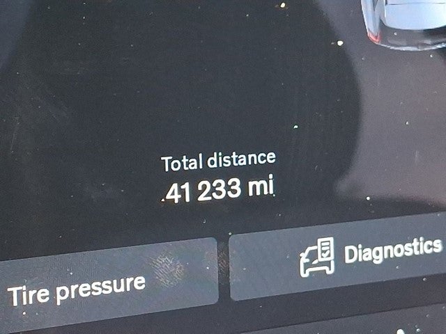 2022 Volvo XC60 Recharge Plug-In Hybrid T8 R-Design