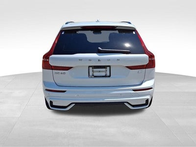 2022 Volvo XC60 Recharge Plug-In Hybrid T8 R-Design