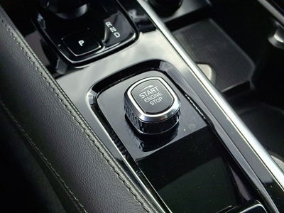 2025 Volvo XC90 Plug-In Hybrid T8 Core 7 Passenger