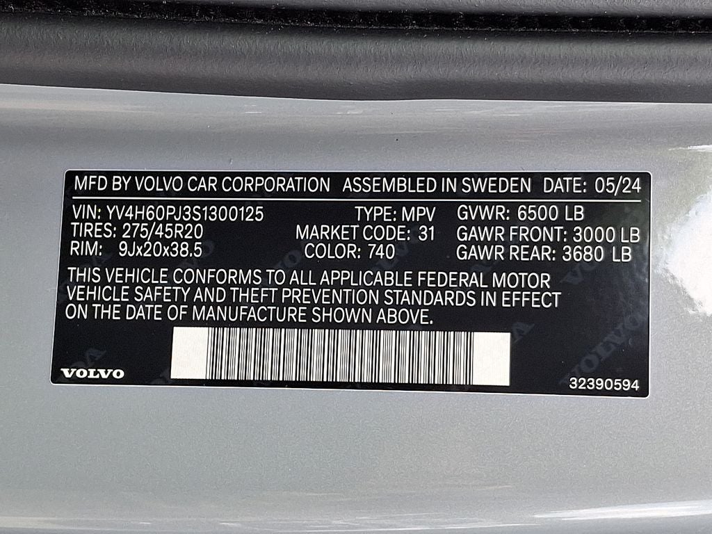 2025 Volvo XC90 Plug-In Hybrid T8 Core 7 Passenger