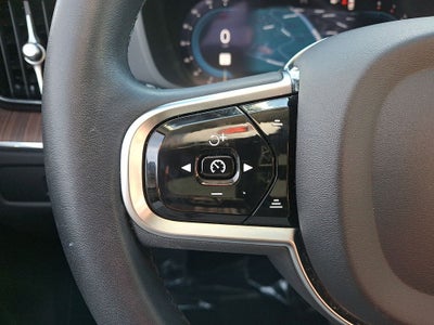 2024 Volvo XC60 B5 Plus Dark Theme