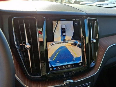 2024 Volvo XC60 B5 Plus Dark Theme