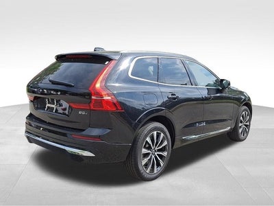 2023 Volvo XC60 B5 Plus Bright Theme