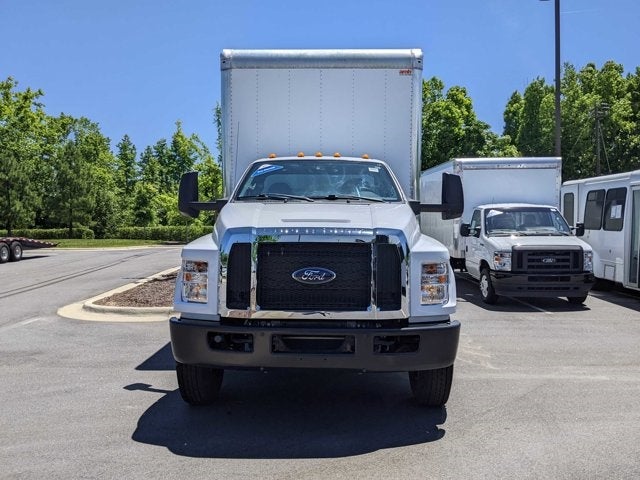 2021 Ford F-750SD Base