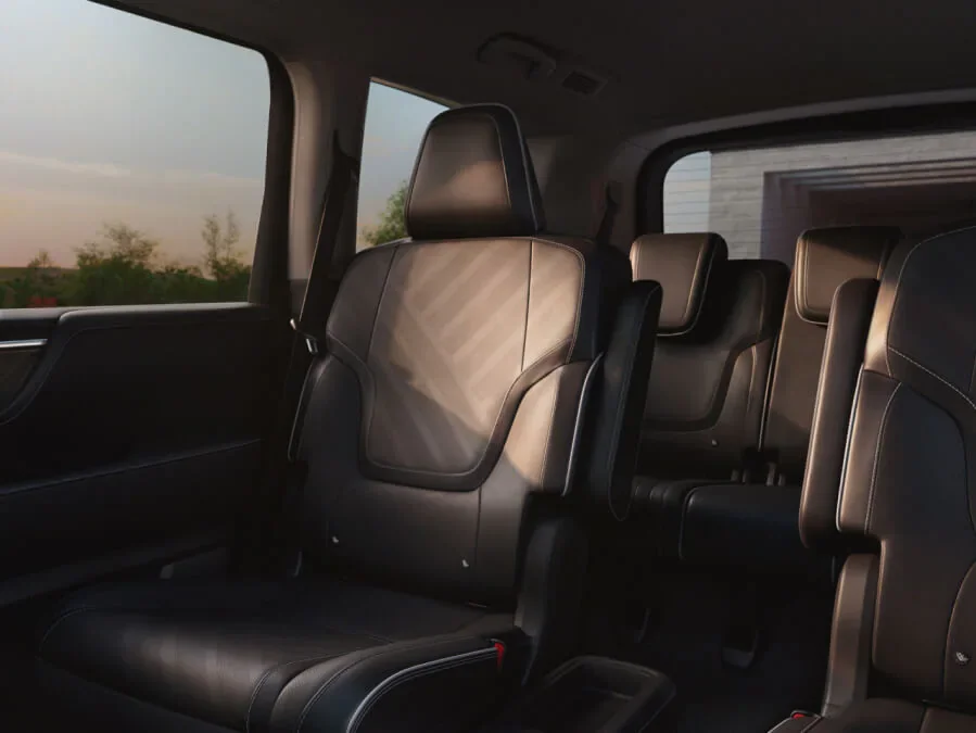 2026 INFINITI QX80 second and third row seating