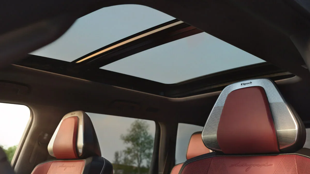 2026 INFINITI QX80 panoramic moonroof and cabin