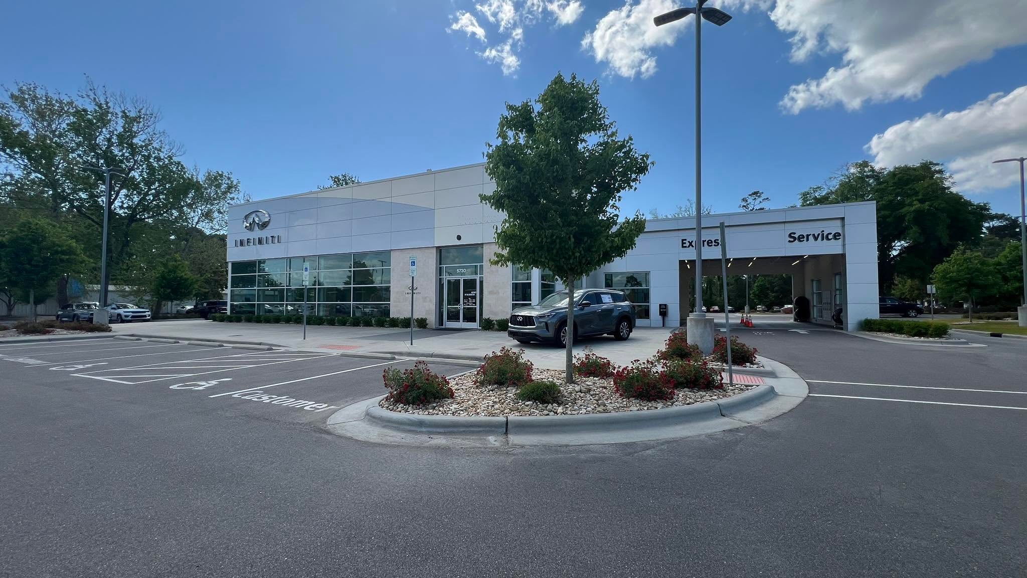 Hanna INFINITI of Wilmington dealership -- serving Jacksonville, NC
